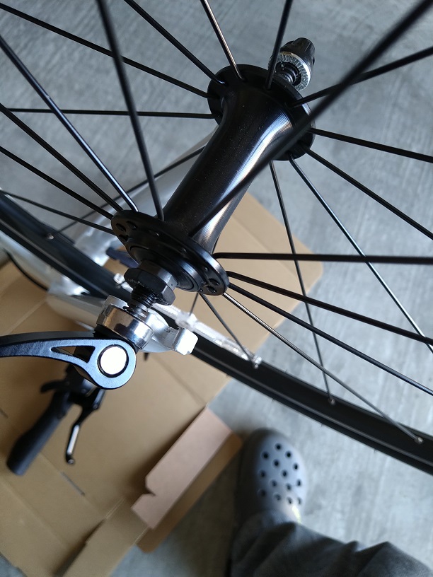 【完全版】自転車の前輪と後輪の外し方、取り付け方　クイックリリースレバー開放