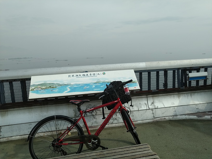 琵琶湖大橋頂上