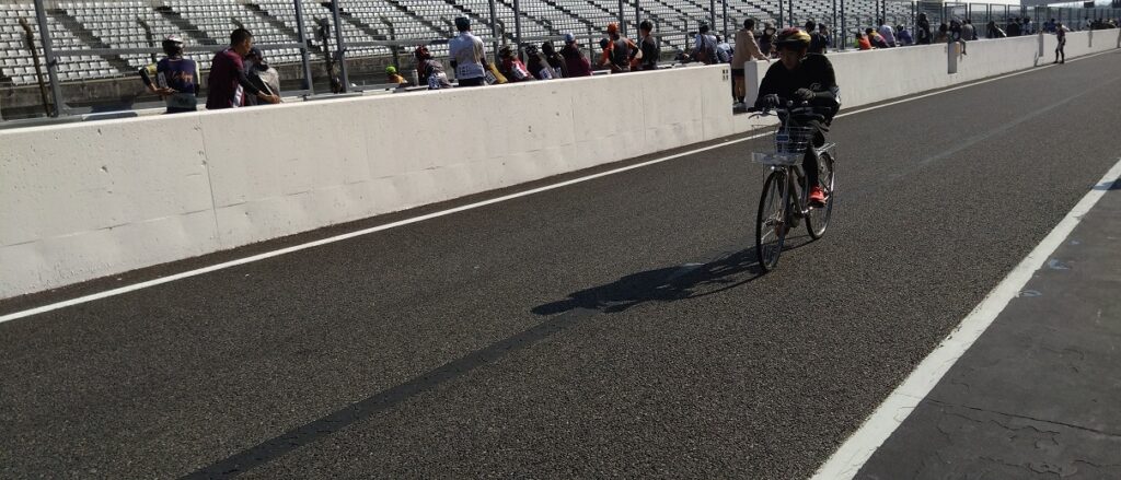 【参戦記】2022鈴鹿８Hエンデューロ 4時間ロード/チームにクロスバイクで　ママチャリ