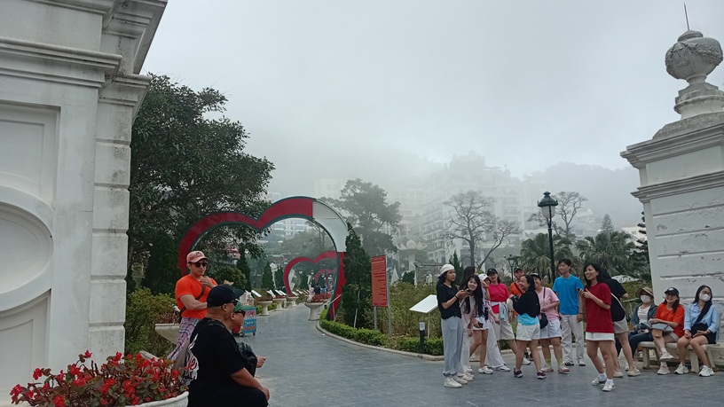 【ハノイ発】レンタルバイクで行く 日帰りタムダオ観光旅行