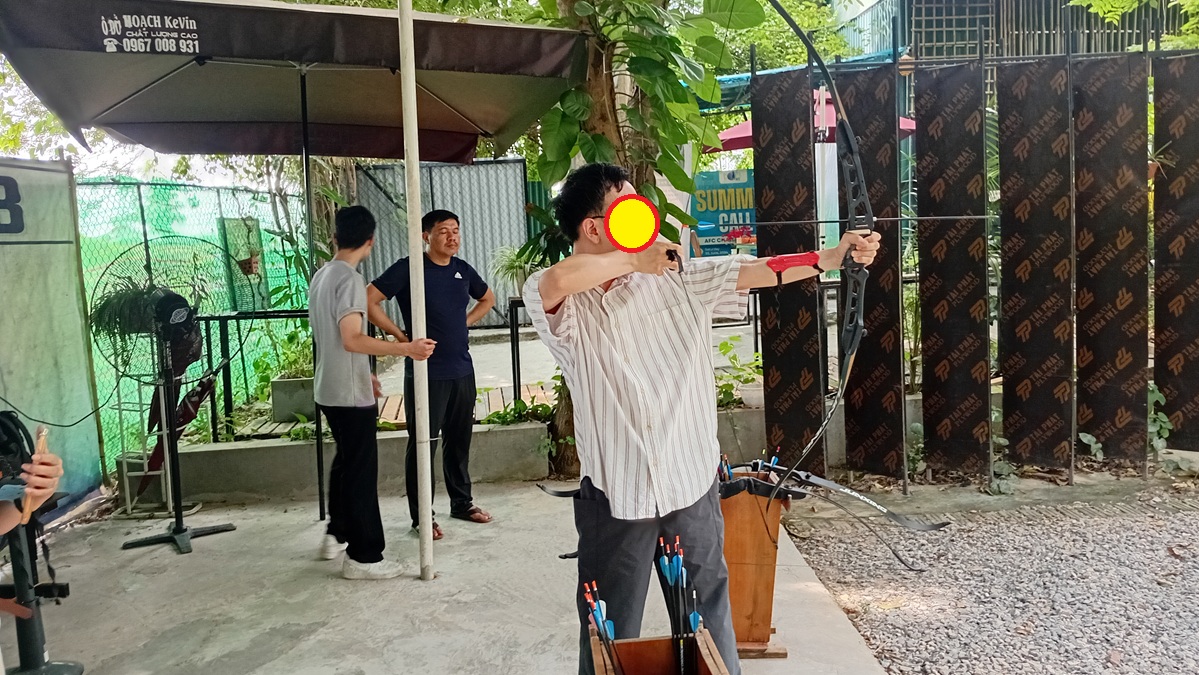 【ハノイ観光】アーチェリー体験でウィリアム・テル気分を味わおう